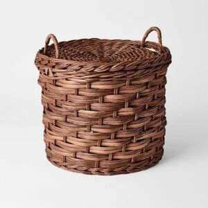 STUDIO MCGEE NWT round chunky straight rattan lidded basket -dark brown